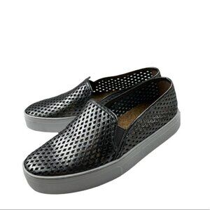 Jibs Slim Fashion Sneaker Flat Silver Size 6